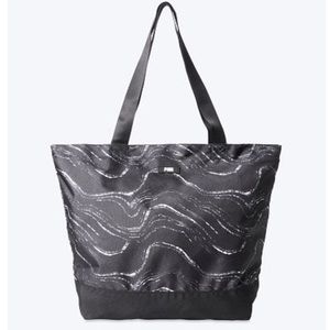 VS PINK WEEKENDER TOTE BAG